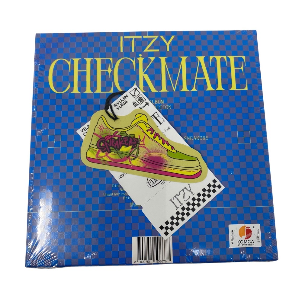 ITZY Checkmate Mini Album Special Edition Sneakers K-Pop CD JYP Entertainment‎